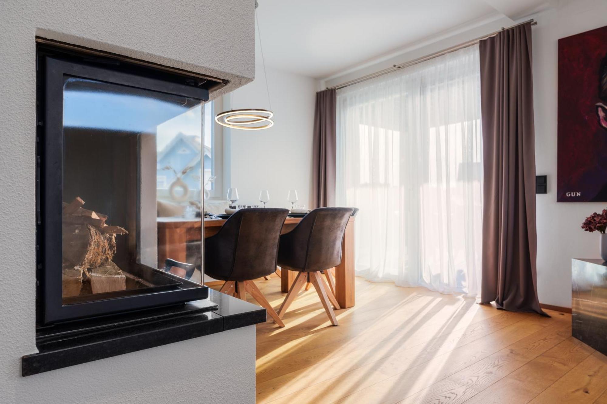 Platschberg Urban Hideaway - Stilvolles Ferienhaus Mit Pool An Der Weinstrasse Berghausen 客房 照片