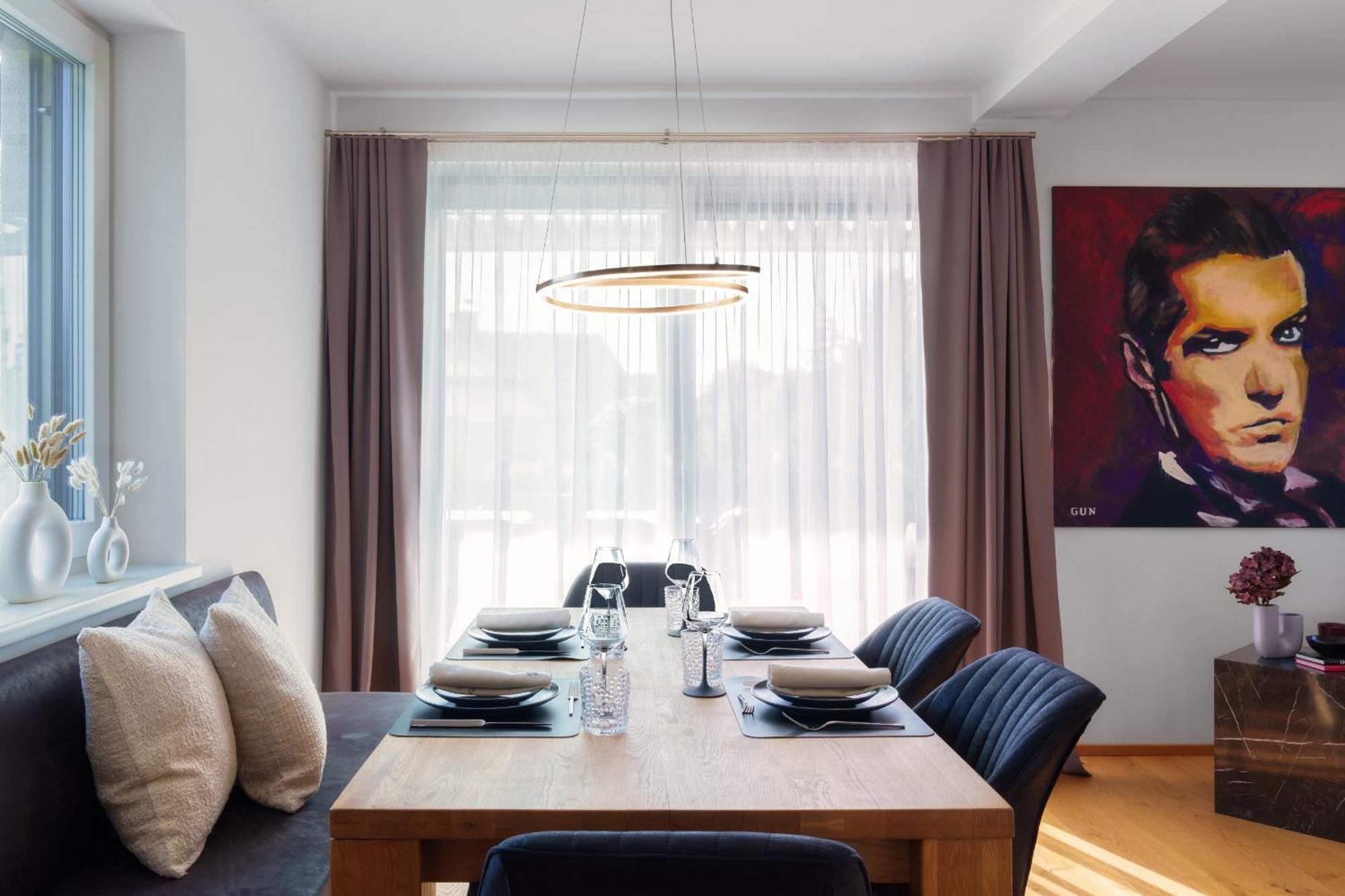Platschberg Urban Hideaway - Stilvolles Ferienhaus Mit Pool An Der Weinstrasse Berghausen 客房 照片